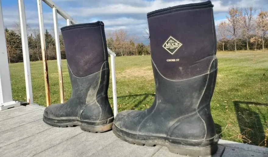 muck boots